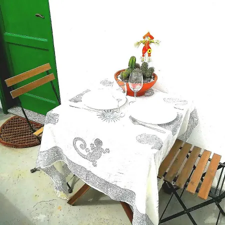 Estudio De Plaza Del Carmen La Santa